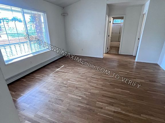 2nd image of 627 Hunter Creek Dr