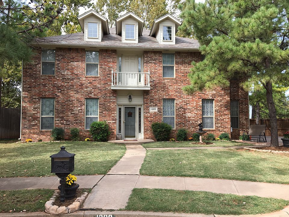 1st image of 1209 Ponderosa Pne