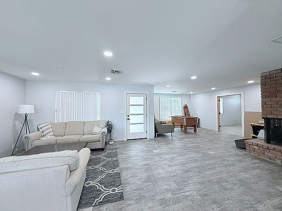 3rd image of 3125 N 85th St