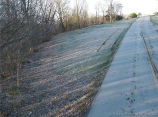 22106 Daisy Hill Road, Borden, IN 47106