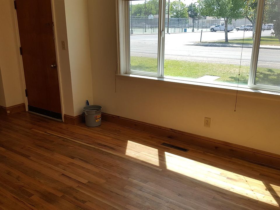 1st image of 2707 S Montana Ave