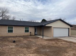 2607 N Breckon Dr, Hobbs, NM 88240
