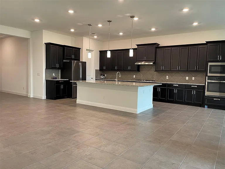 689 Cape Capri Dr — Photo 11