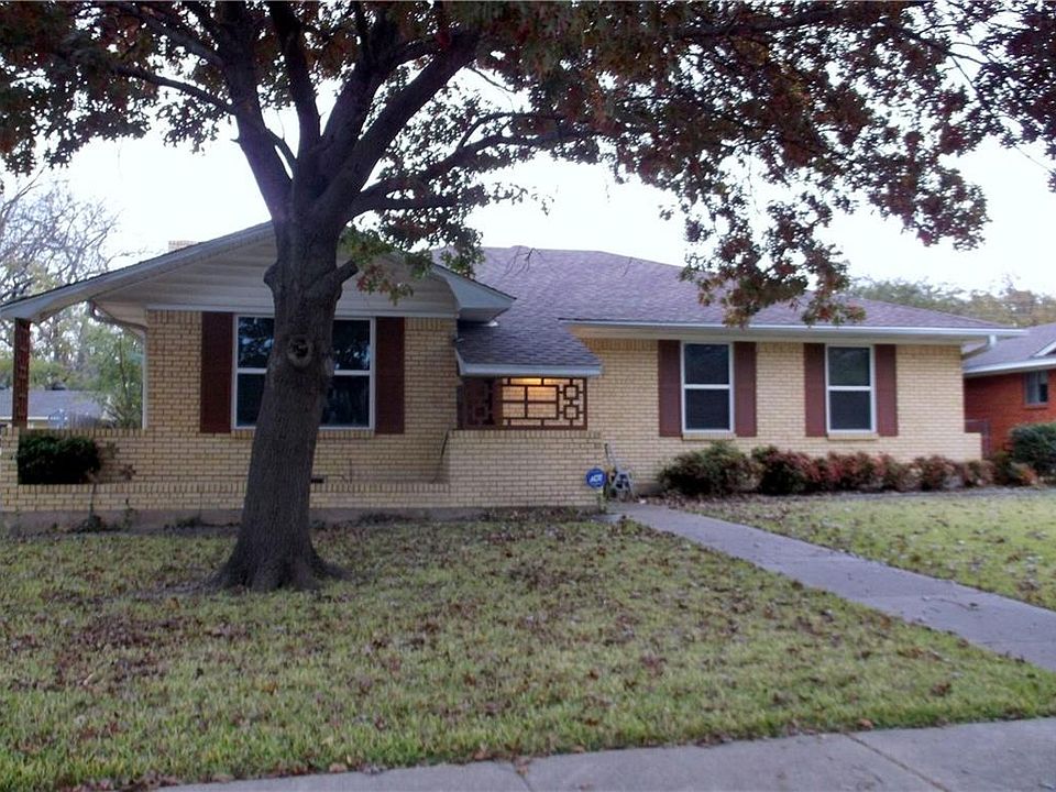 1st image of 721 Poinsettia Dr