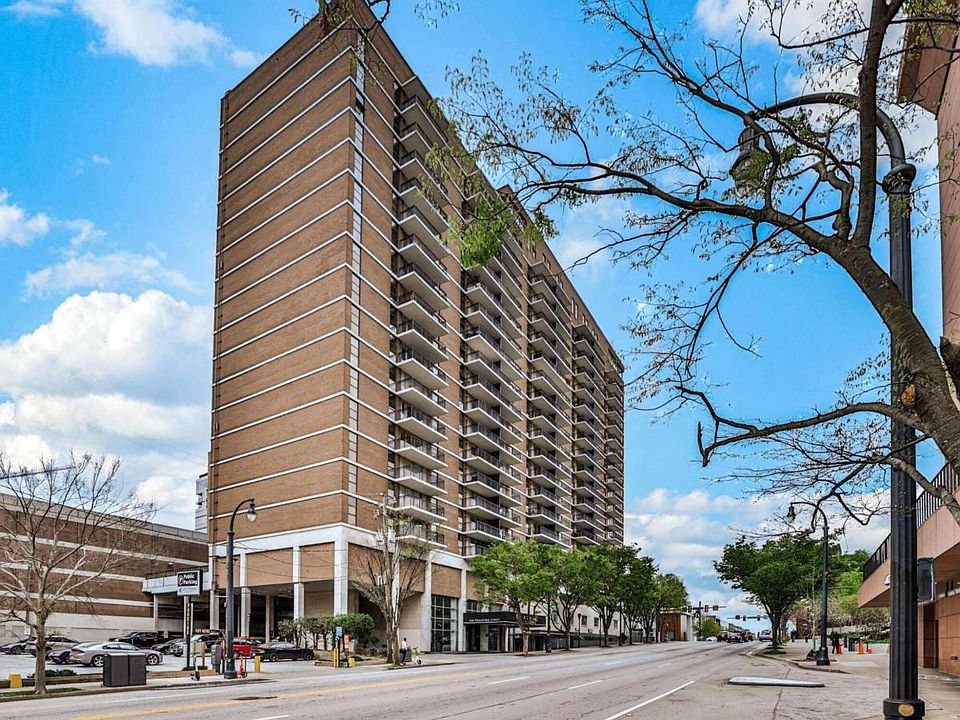 1st image of 620 Peachtree St NE APT 1803