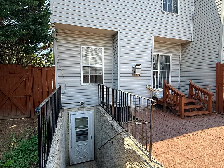 3340 Hollow Ct — Photo 29