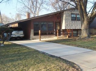 2213 Saint Francis Ave, Joliet, IL 60436