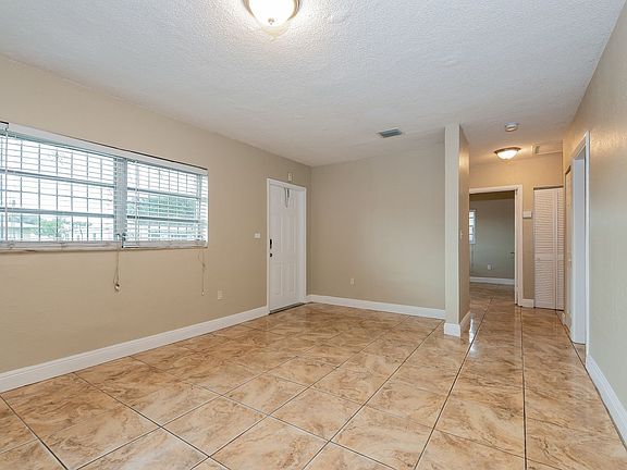 3rd image of 3860 NW 170th St