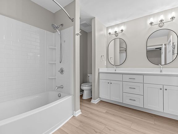 Newly renovated primary bath