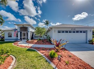 2715 SE 24th Ct, Cape Coral, FL 33904