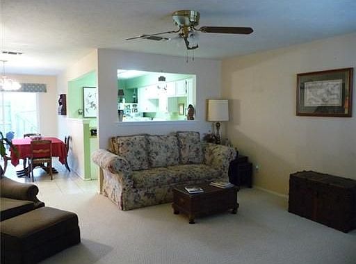 3rd image of 2411 De Lee St APT 12