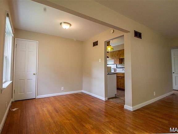 5th image of 9123 Church Rd