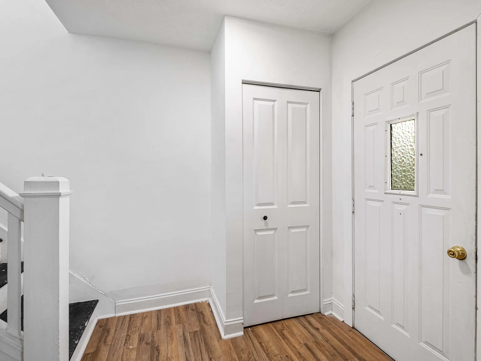 3 bed, 1250 sqft, $1,450 — Photo 3