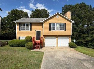 1079 Megan Ct, Sugar Hill, GA 30518