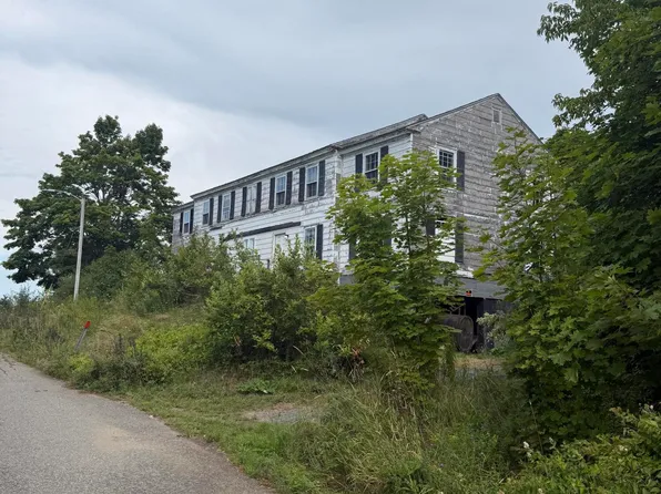 9 Snyder Road, Eastport, ME 04631
