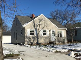 318 Tyler Ave, North Mankato, MN 56003
