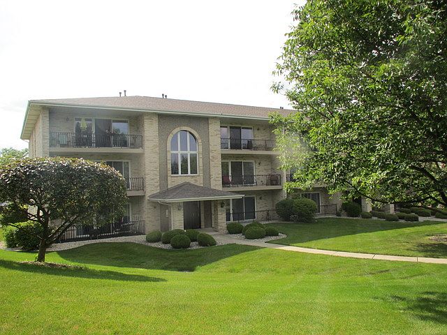 1st image of 17818 Bernard Dr APT 3B