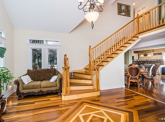 3rd image of 3522 Lombard St