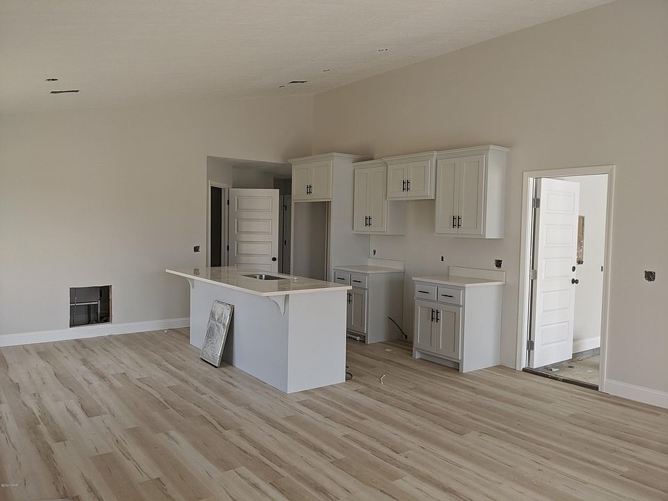 2nd image of 101 Aleczander Preserve Ct