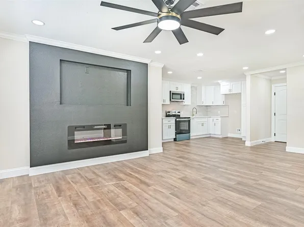5622 Canterway Dr, Houston, TX 77048