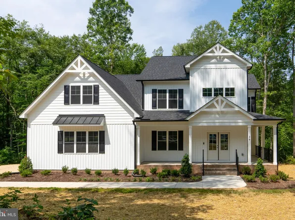 29 Dove Ct, Bumpass, VA 23024