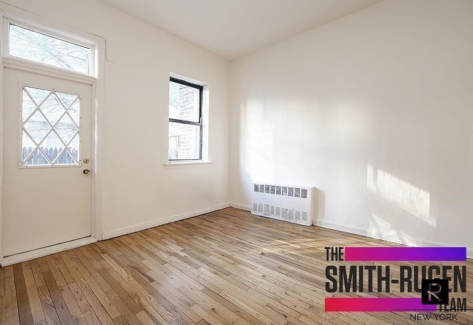 1st image of 525 E 88th St