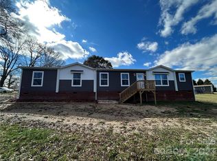 306 Mulberry Rd, Grover, NC 28073