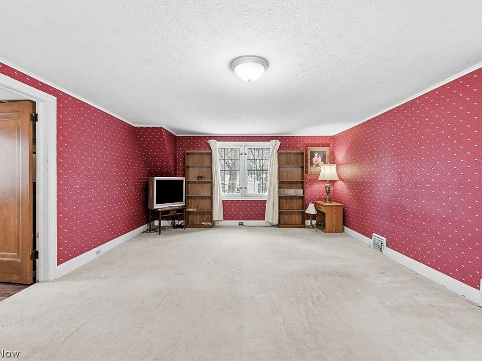 28th image of this home