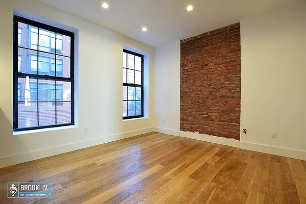 Rented by null | media 7