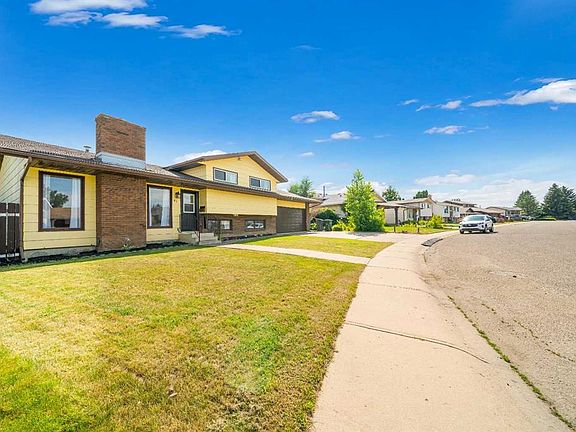 2nd image of 61 E Rossmere Way SE