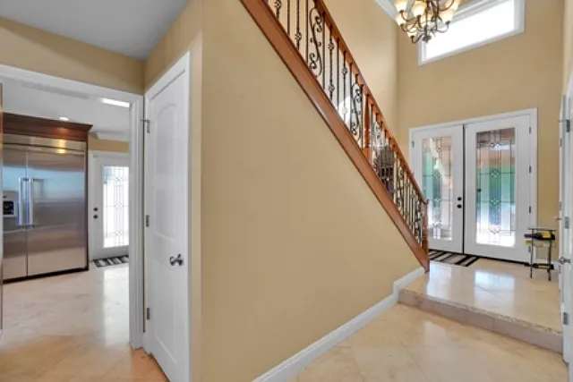 1044 S Burlwood Dr — Photo 16