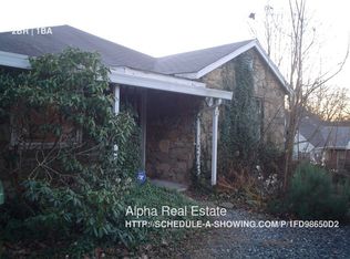 37 W Raleigh Rd, Asheville, NC 28803