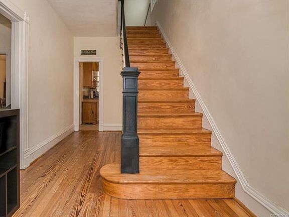 5th image of 605 W 33rd St