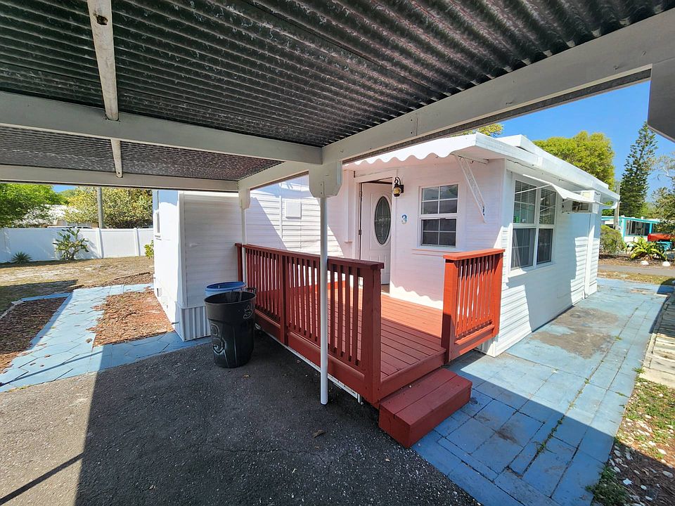 1st image of 4125 Park St N Lot 3
