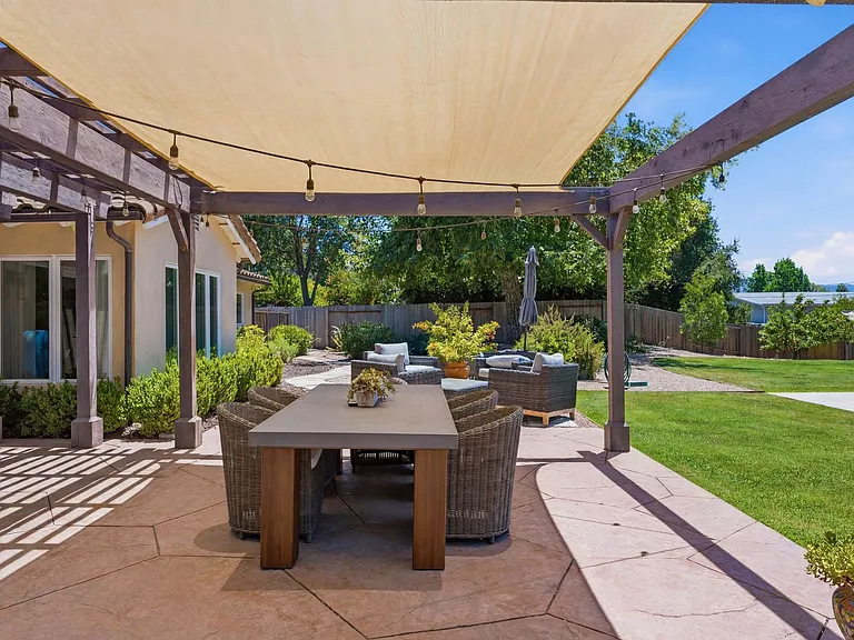1221 N Refugio Rd — Photo 24