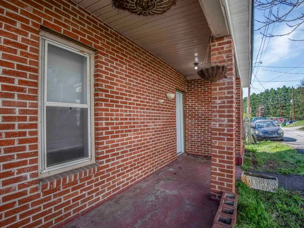 912 Hotel Ave #2, Maryville, TN 37804