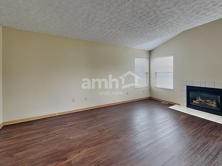 161 Patterson St — Photo 7