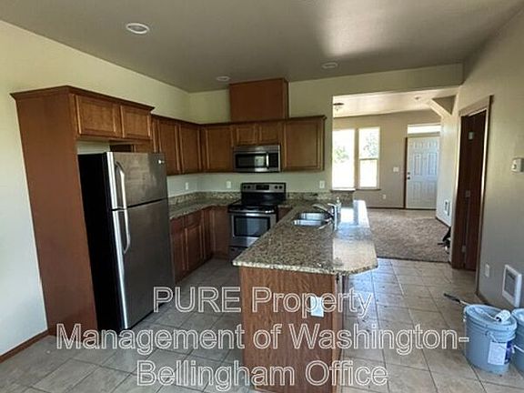 2nd image of 1980 Somerset St Unit 104