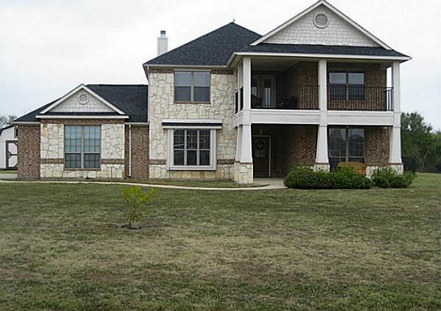 1st image of 696 Alexander Ln