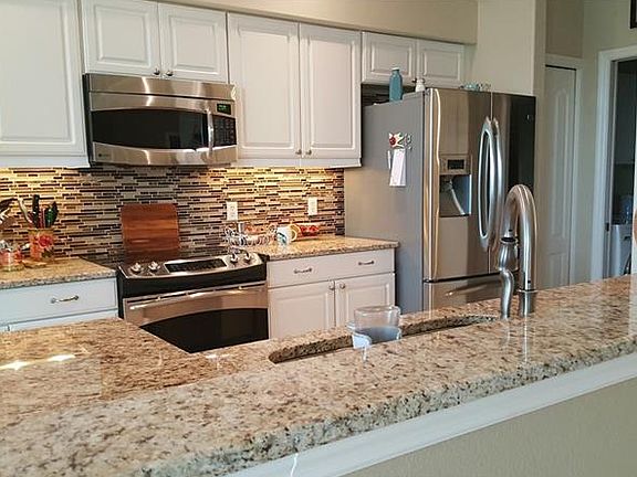3rd image of 4575 Samoset Dr