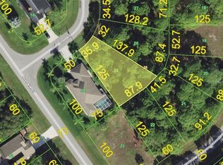 103 Hobo Rd, Rotonda West, FL 33947