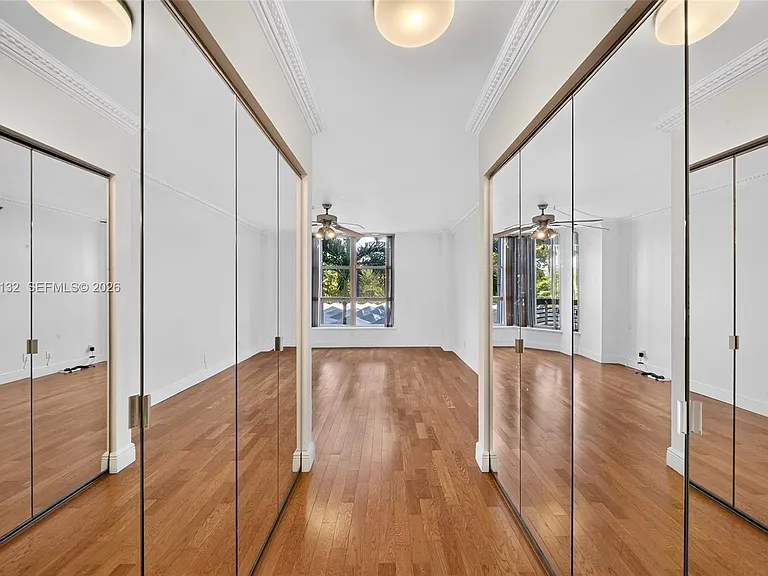 3600 Mystic Pointe Dr #310 — Photo 27