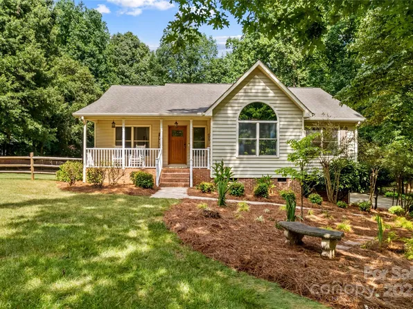 10600 Connell Mill Ln, Mint Hill, NC 28227