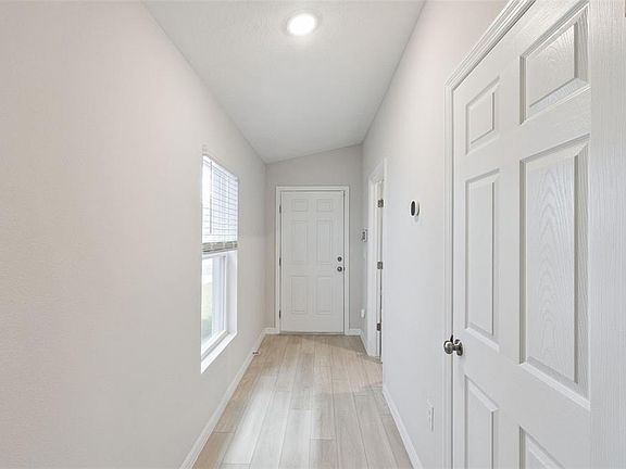 2nd image of 4015 GARDENIA AVENUE