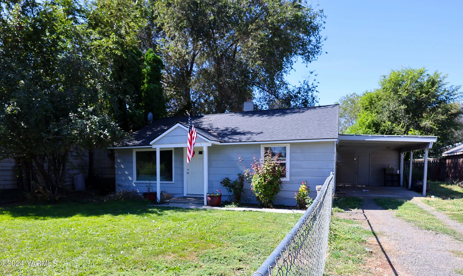 2018 S 4th Ave photo 1