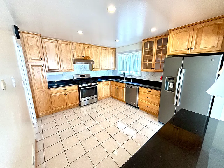 43 Eastridge Cir — Photo 3