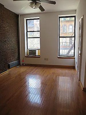 3rd image of 43 Carmine St APT 3