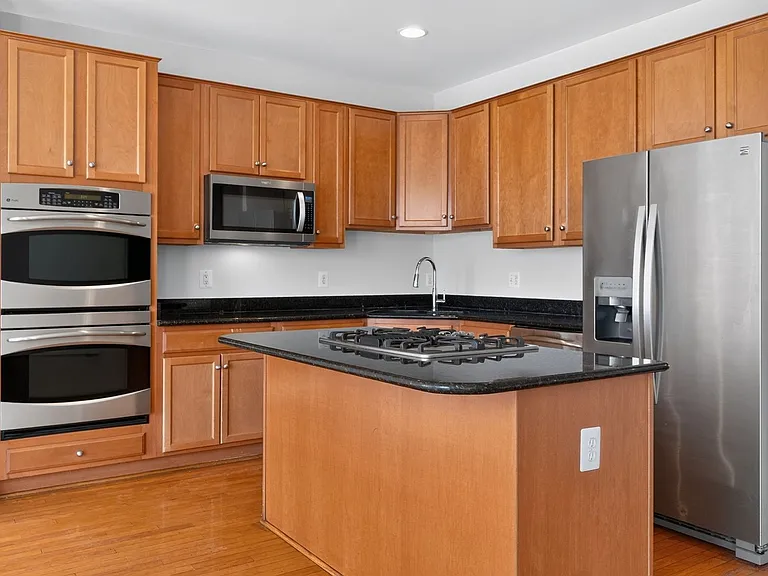 2347 Battery Hill Cir — Photo 12