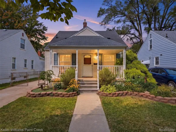 905 N Kenwood Ave, Royal Oak, MI 48067