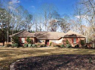 155 Emerald Ln, Fayetteville, GA